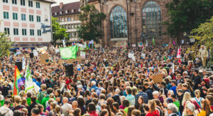 Manifestation dans la rue (illustration science politique)